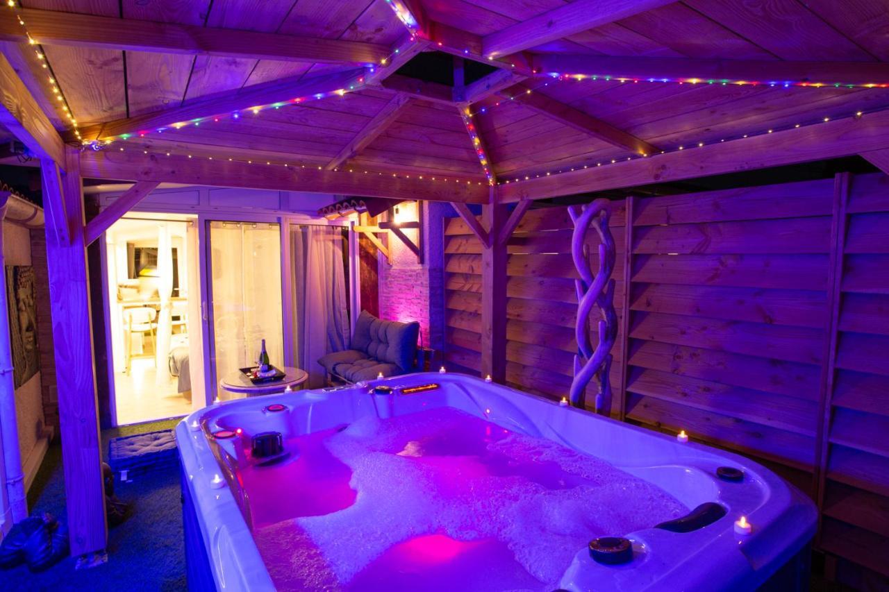 Lovina Chambre De Charme Avec Jaccuzi Вело Экстерьер фото
