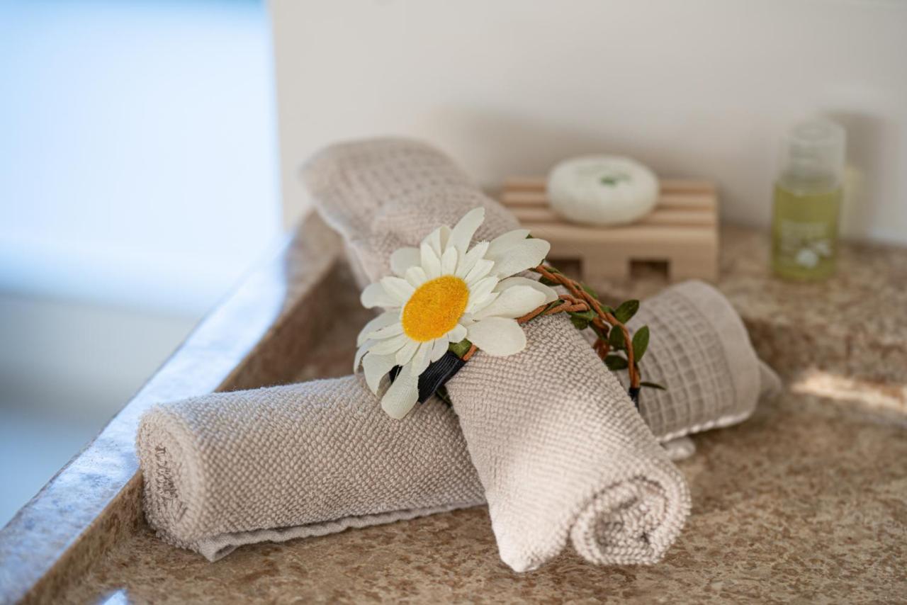 Lovina Chambre De Charme Avec Jaccuzi Вело Экстерьер фото