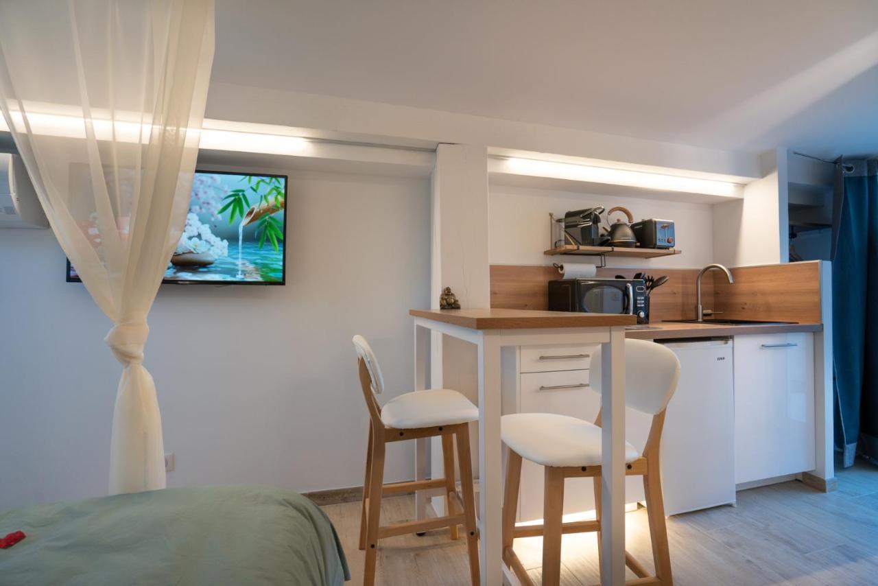Lovina Chambre De Charme Avec Jaccuzi Вело Экстерьер фото