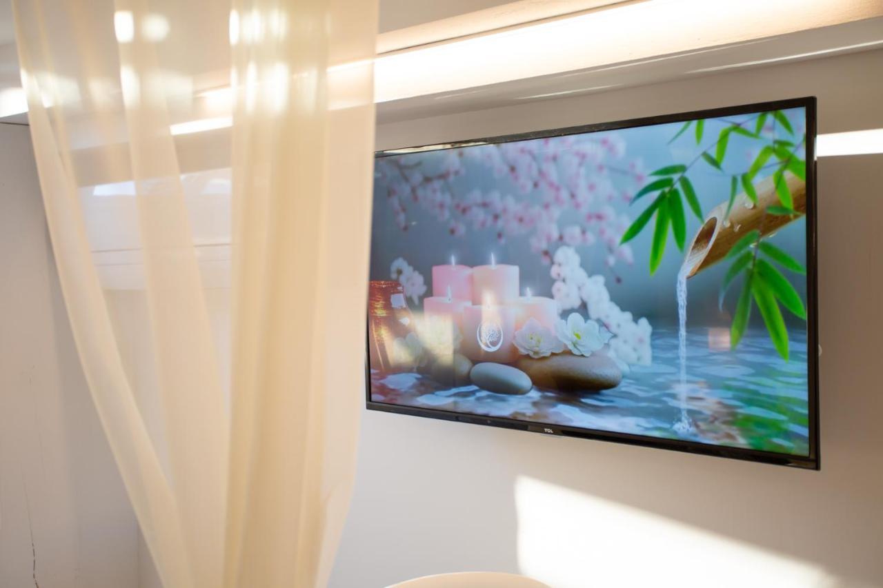 Lovina Chambre De Charme Avec Jaccuzi Вело Экстерьер фото